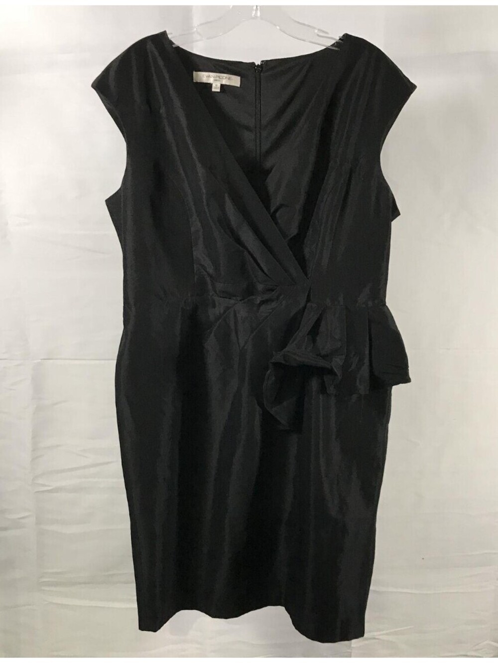 Evan-Picone Women's Black V-Neck Sleeveless Pleated Waist Sheath Dress Sz 16